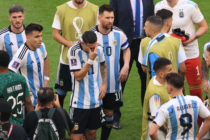 ARGENTINA 1 ARABIA SAUDITA 2 - Mundial 2022 - Grupo C - Resumen - Video FiKwOXVWQAAsHPY?format=jpg&name=small