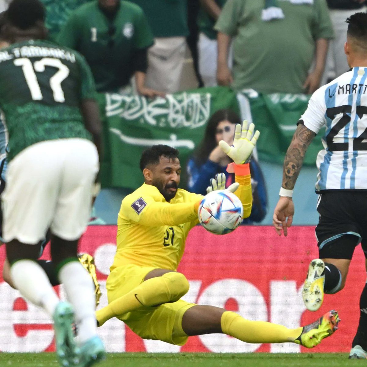 TEAMtalk's tweet photo. Mohammed Al-Owais 👏

What an incredible performance by the Saudi Arabia goalkeeper 🇸🇦 https://t.co/4u9REEwHI3