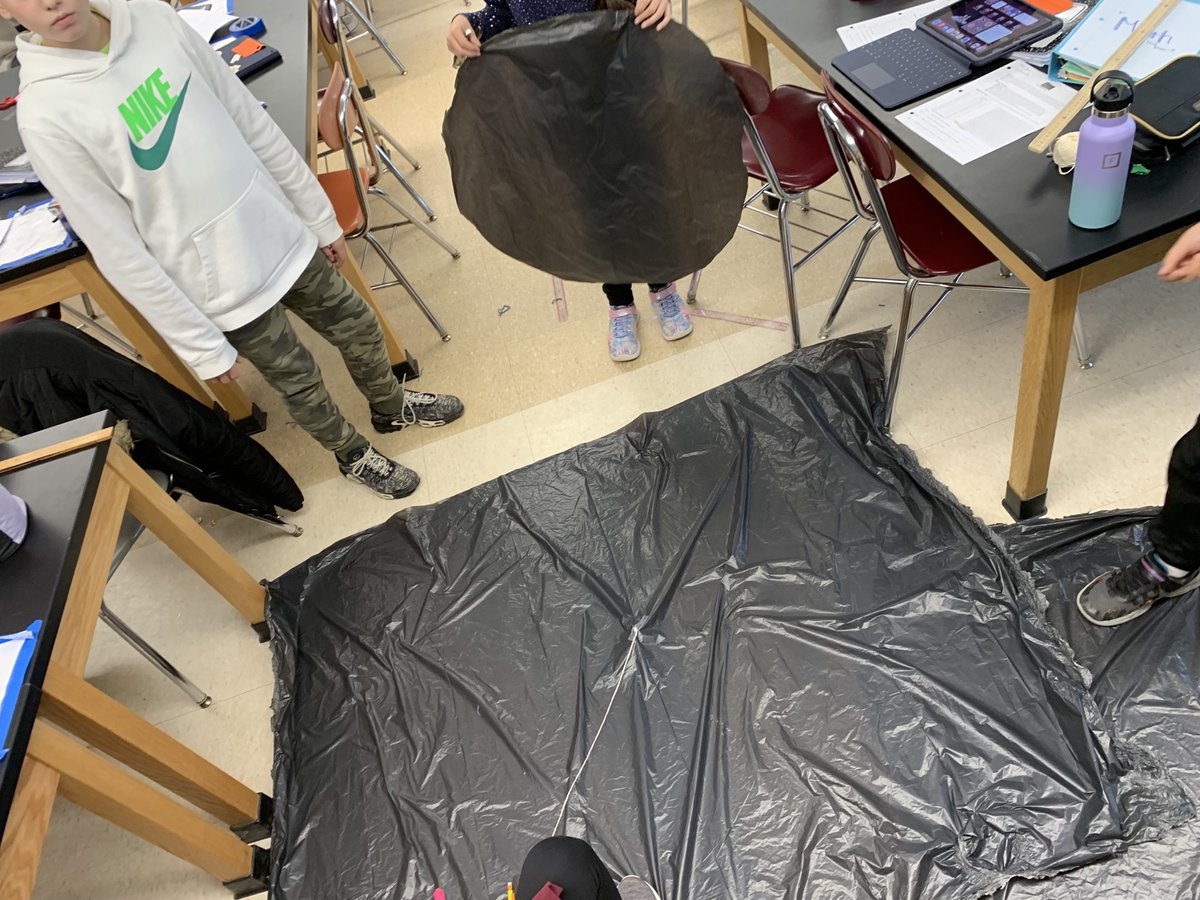 Cooper6Sms's tweet photo. Cooper 6 is collecting data from experiments they designed to test important aspects of parachutes. No egg is safe from science! #scarsdalemspride https://t.co/cQhPryDs9x