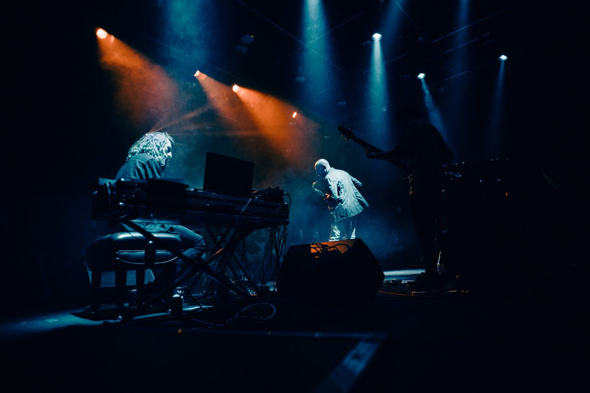 Kinkajous (@kinkajousmusic) on Twitter photo Such an incredible night! Thanks to all of you who came to our sold out show at <a href="/KingsPlace/">Kings Place</a>, so much energy.. it meant everything. We won't be forgetting this one anytime soon
<a href="/LondonJazzFest/">EFG London Jazz Festival</a>
P: Sophie Jouvenaar Such an incredible night! Thanks to all of you who came to our sold out show at <a href="/KingsPlace/">Kings Place</a>, so much energy.. it meant everything. We won't be forgetting this one anytime soon
<a href="/LondonJazzFest/">EFG London Jazz Festival</a>
P: Sophie Jouvenaar