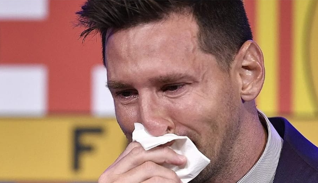 #Messi #السعوية_الارجنتين 
مبروووووك للسعودية 😍
#ميسي 👇 سأخبر الله بكل شيء