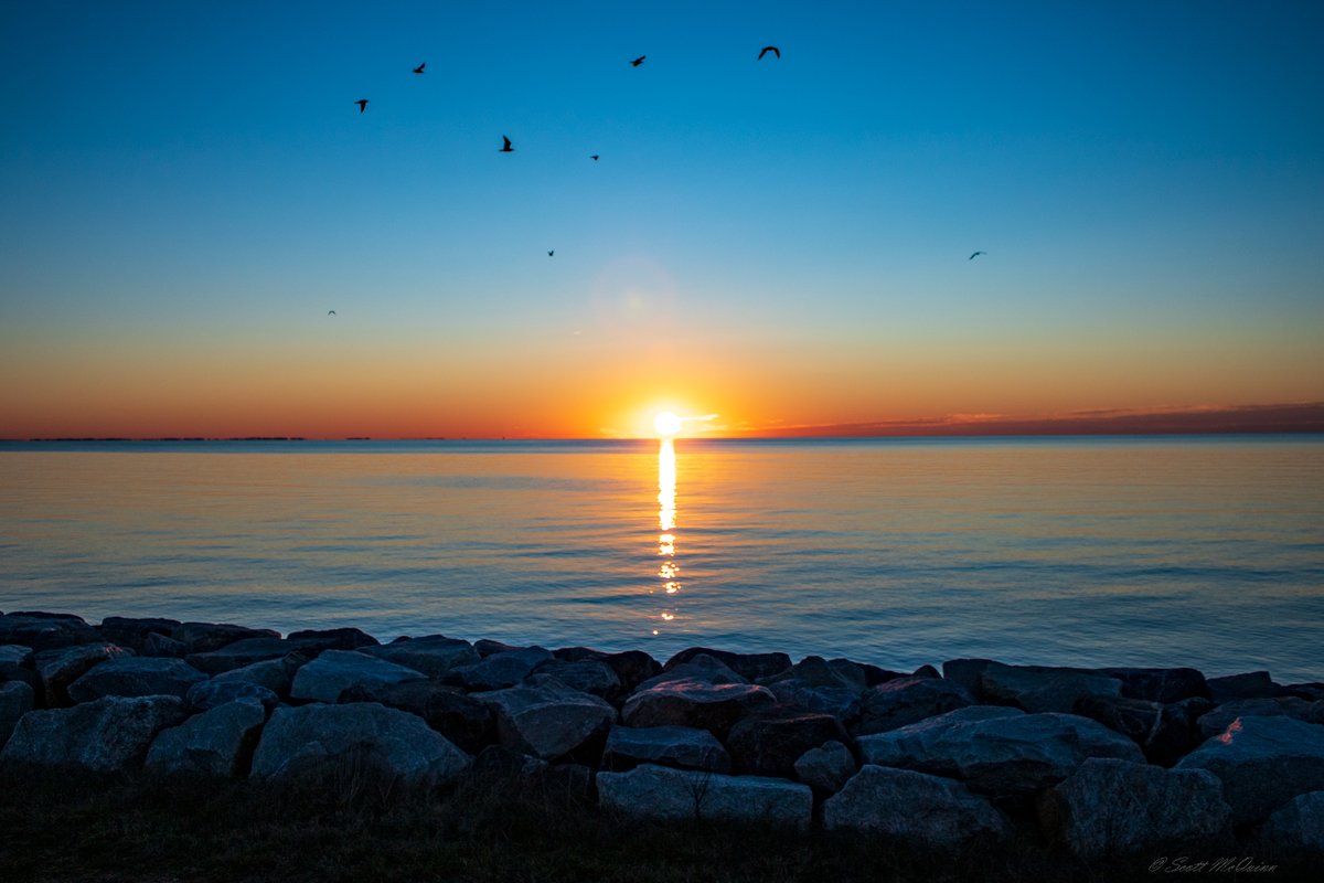 scottmcquinn1's tweet image. Been a while since my last sunrise post...but Southern Maryland never lets you down. Can&apos;t beat these views.  Have a great Tuesday. @TuckerFox5 @ErinFox5DC @fox5dc