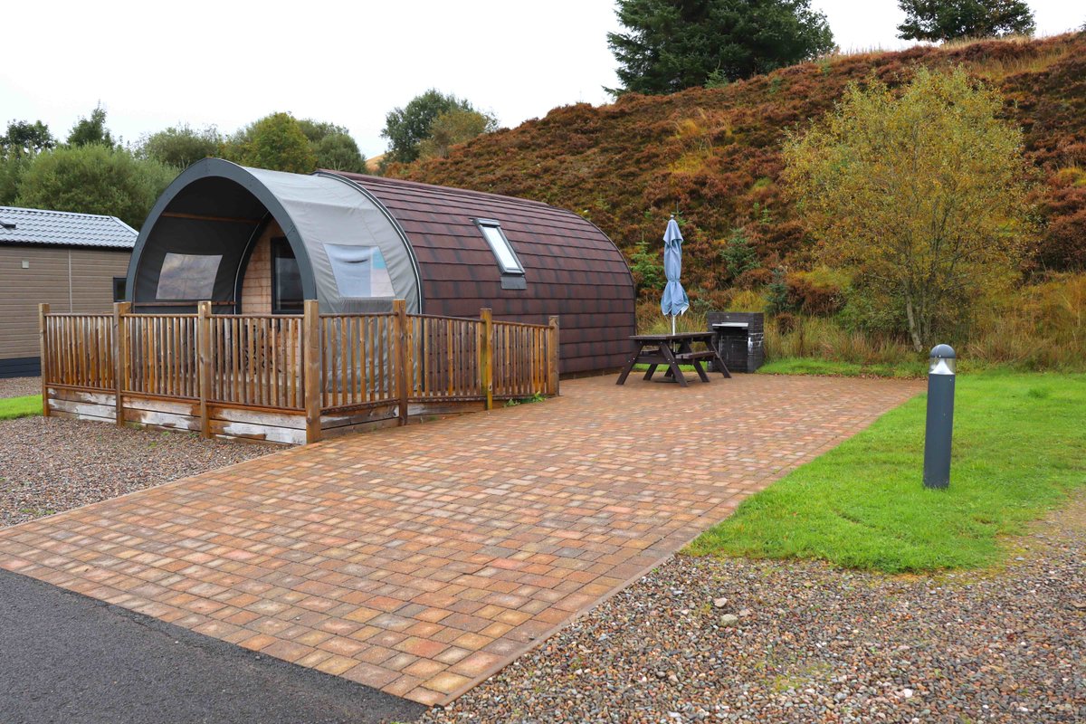 OmniPods's tweet photo. Just seen that @XPFreedomUK have a winter glamping sale on… Could help save a few pennies if you’re going to book a last-minute getaway before Christmas. I also hear they have some rather lovely accessible pods 😜! See here for details… 🏕❄️ https://t.co/Tyt2IKNxr2 https://t.co/YbqOcgLuF3