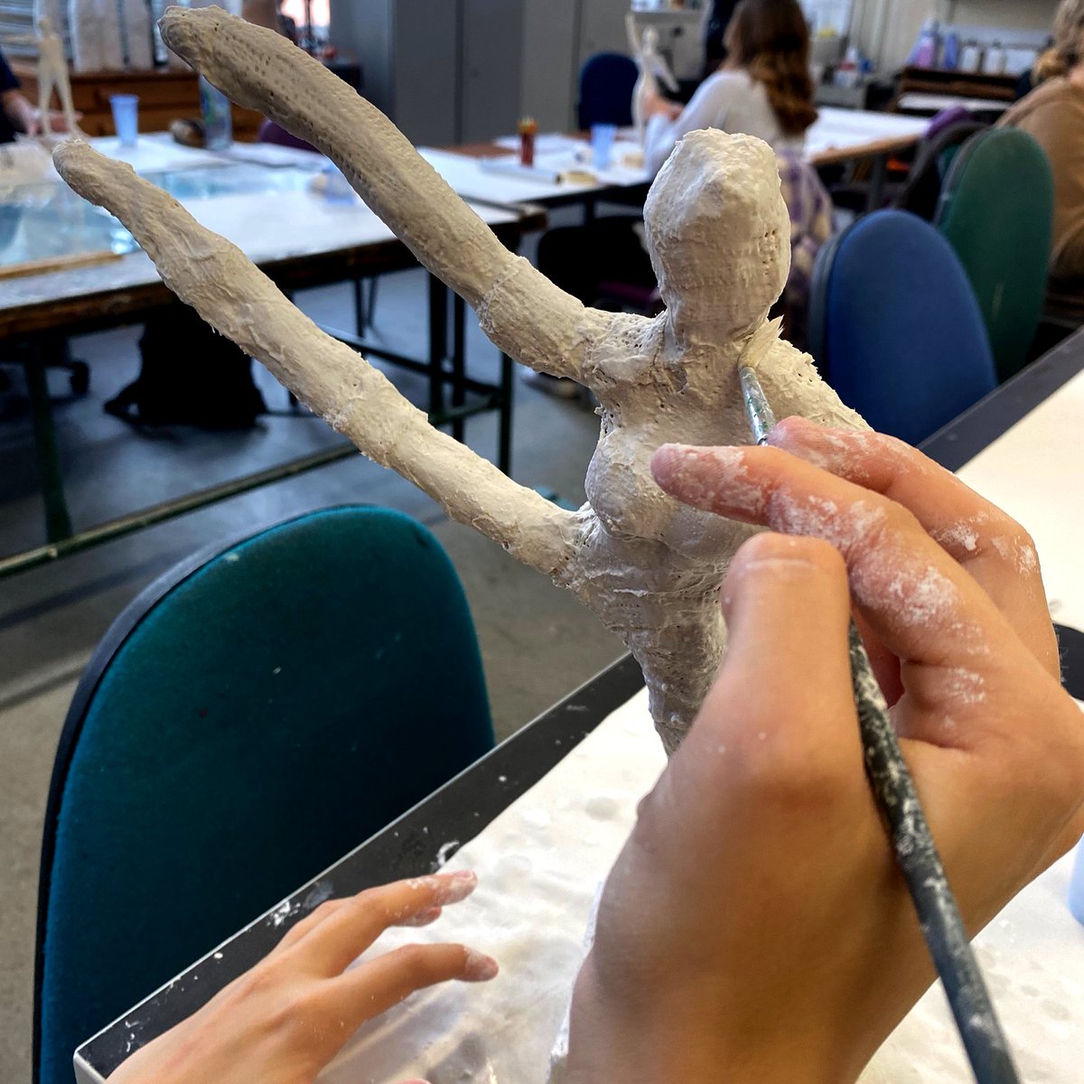 dac_add's tweet photo. Arbroath UAL3 Capturing movement, stillness and dimension today with wireframe and plaster (modroc) maquettes. https://t.co/e8Ipl19aw4
