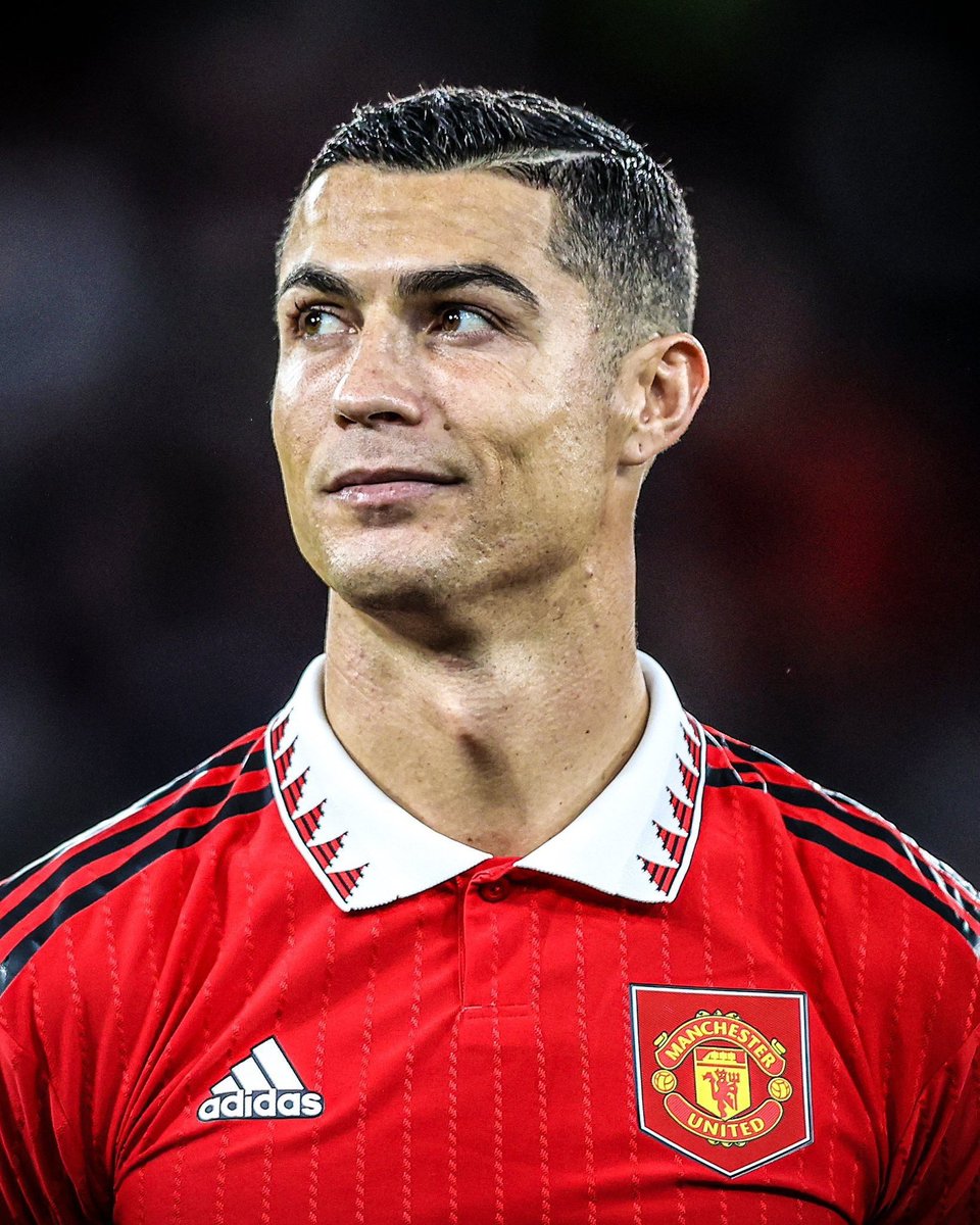 ¡ULTIMA HORA! Manchester United anuncia que rompe el contrato de Cristiano Ronaldo por mutuo acuerdo. ¡¡BOMBAZO!!!