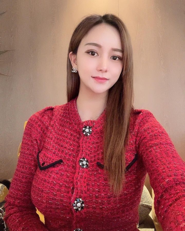 chen2258's tweet photo. The weather is getting better and I'm going out to buy some Thanksgiving gifts🎁🎁 https://t.co/hWFcI8wLu5