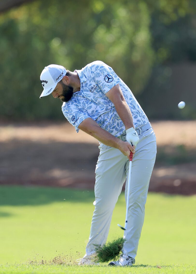 JGudariak's tweet photo. 🚨Estadísticas (alrededor green y putting) de Jon Rahm en los 3 últimos torneos dl European Tour👇🏻

 T-2 Wentworth 🏴󠁧󠁢󠁥󠁮󠁧󠁿 : Arround Green:0’00 SG -Putting :1’56 SG
🏆 Open de España 🇪🇸 : AG :0’67 - Putting: 1’78 SG
🏆 Dubai 🇦🇪: AG: 1’1 SG- Putting: 1’79 SG
 
 El putt ha vuelto 📈🔥🙌🏻 https://t.co/rtW7Hlto6a