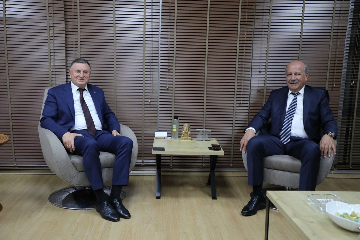 Lütfü Savaş