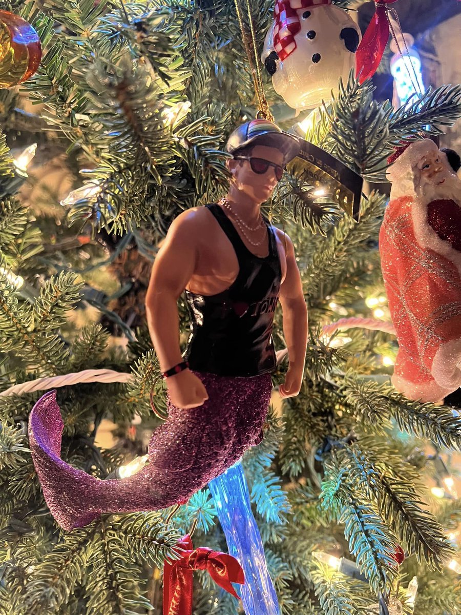 Aletha 🇺🇸 (@valennara11) on Twitter photo 