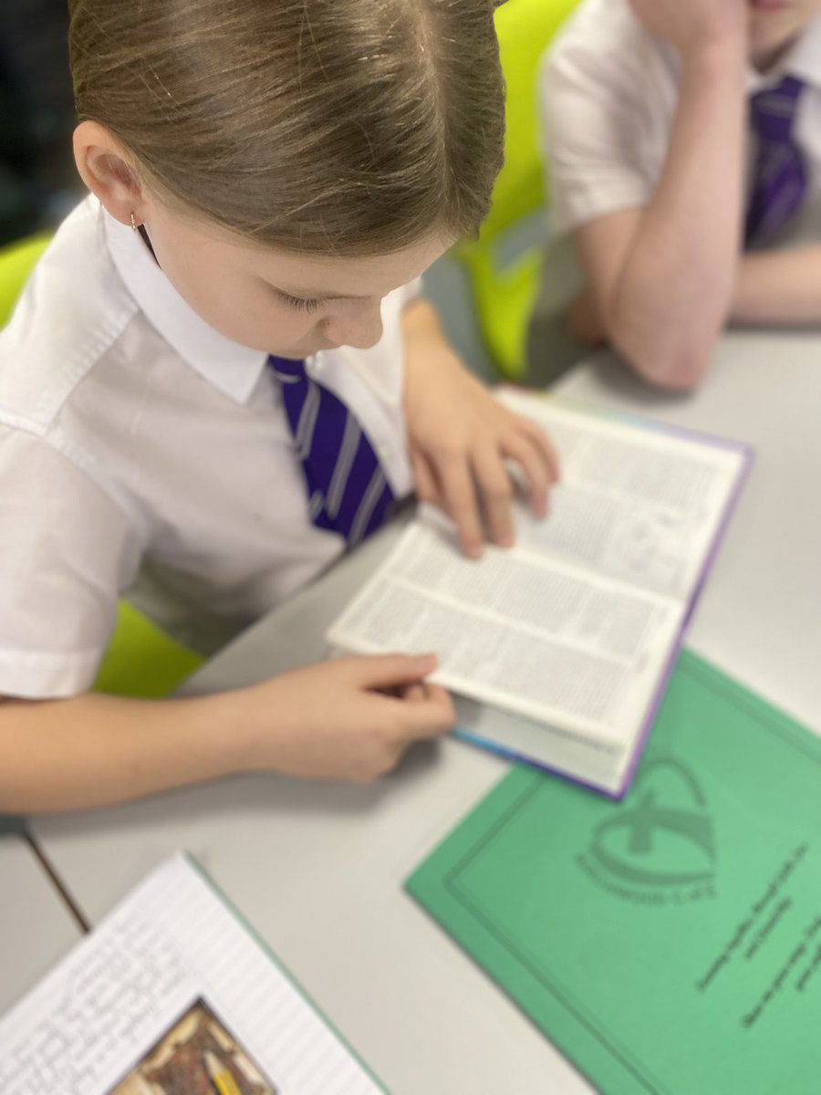 BirchwoodCE's tweet photo. 🔎Year 5 have been exploring the two versions of the Nativity Story today in RE. We analysed the stories found within Matthew and Luke and discussed similarities and differences. Year 5 explained they were quite surprised more than anything! To be continued… ✝️ #bcepsre #bcepsy5 https://t.co/6le3aY4vmy