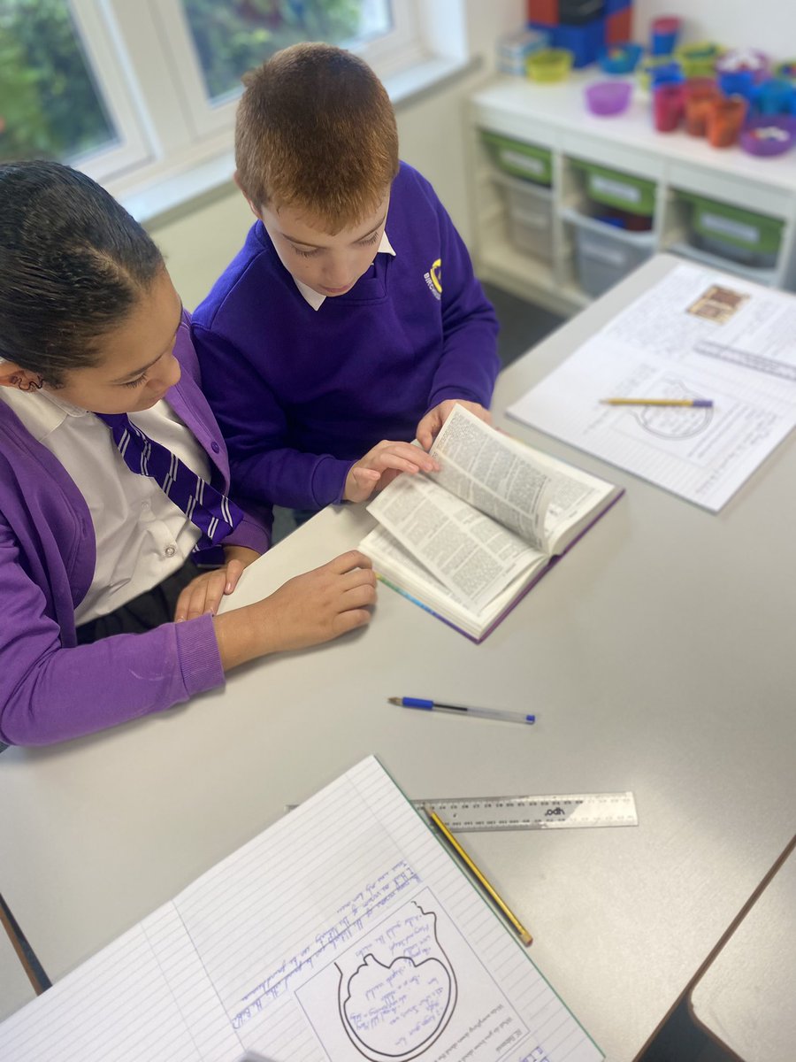 BirchwoodCE's tweet photo. 🔎Year 5 have been exploring the two versions of the Nativity Story today in RE. We analysed the stories found within Matthew and Luke and discussed similarities and differences. Year 5 explained they were quite surprised more than anything! To be continued… ✝️ #bcepsre #bcepsy5 https://t.co/6le3aY4vmy