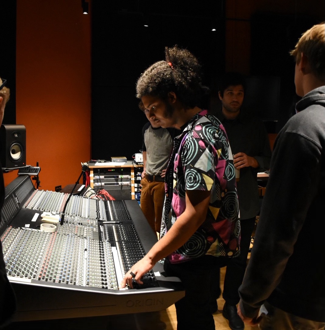 Tweed Recording tweet media