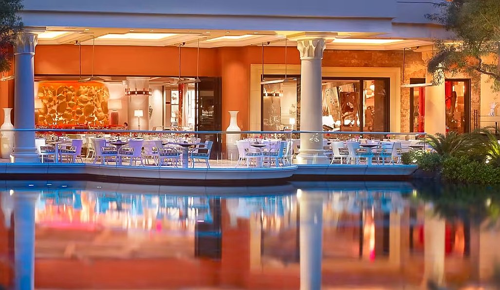 ActionIQinc's tweet photo. ActionIQ is excited to be teaming up with @Merkle during @AWS re:Invent for an exciting evening of networking and delectable bites all while overlooking the picturesque Lake of Dreams - will we see you there??
#AWS #cx #cxhub https://t.co/uzV4wNghTS
