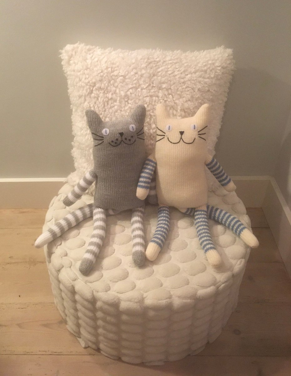 Check our cat doll offer - all 25% off on #cyberweek #cybersale
 #etsyshop #shopindie #etsysale #christmas2022 #Christmasgiftsideas #womaninbizhour #cats # catsontwitter
etsy.me/3U0DZ3d