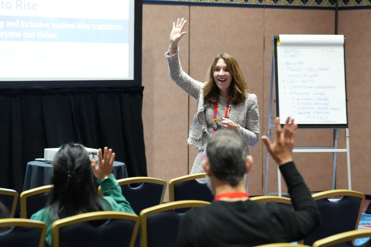 learning2024_us's tweet image. While it’s already been 2 weeks since #Learning22 we can’t help but continue to look back on the amazing four days that it was! 🤩👏💭