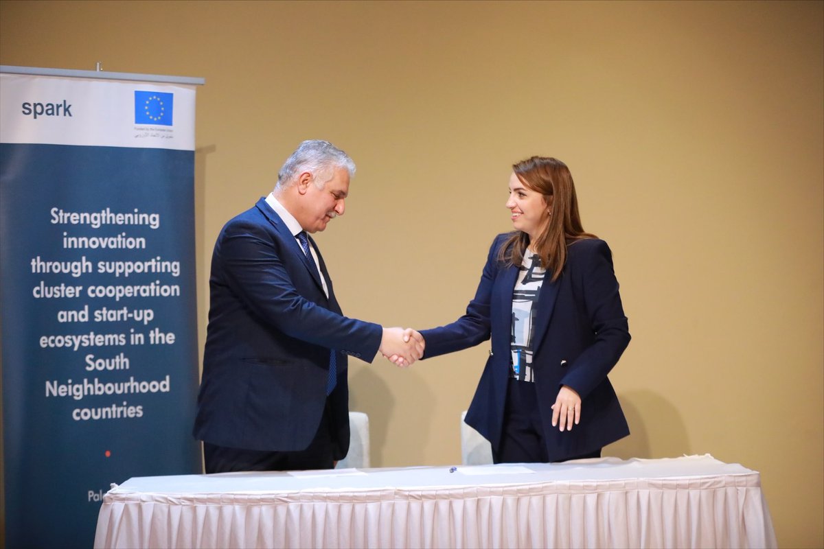 SPARKorg's tweet photo. As part of the event, SPARK's Palestine Country Manager @DinaAlmasaeid signed an MoU with H.E. Eng. Osama Al Saadawi, Minister of State for Entrepreneurship and Empowerment, to facilitate exchange between stakeholders in the #entrepreneurship ecosystem.📄 @euneighbours https://t.co/3bSQoXKYdk