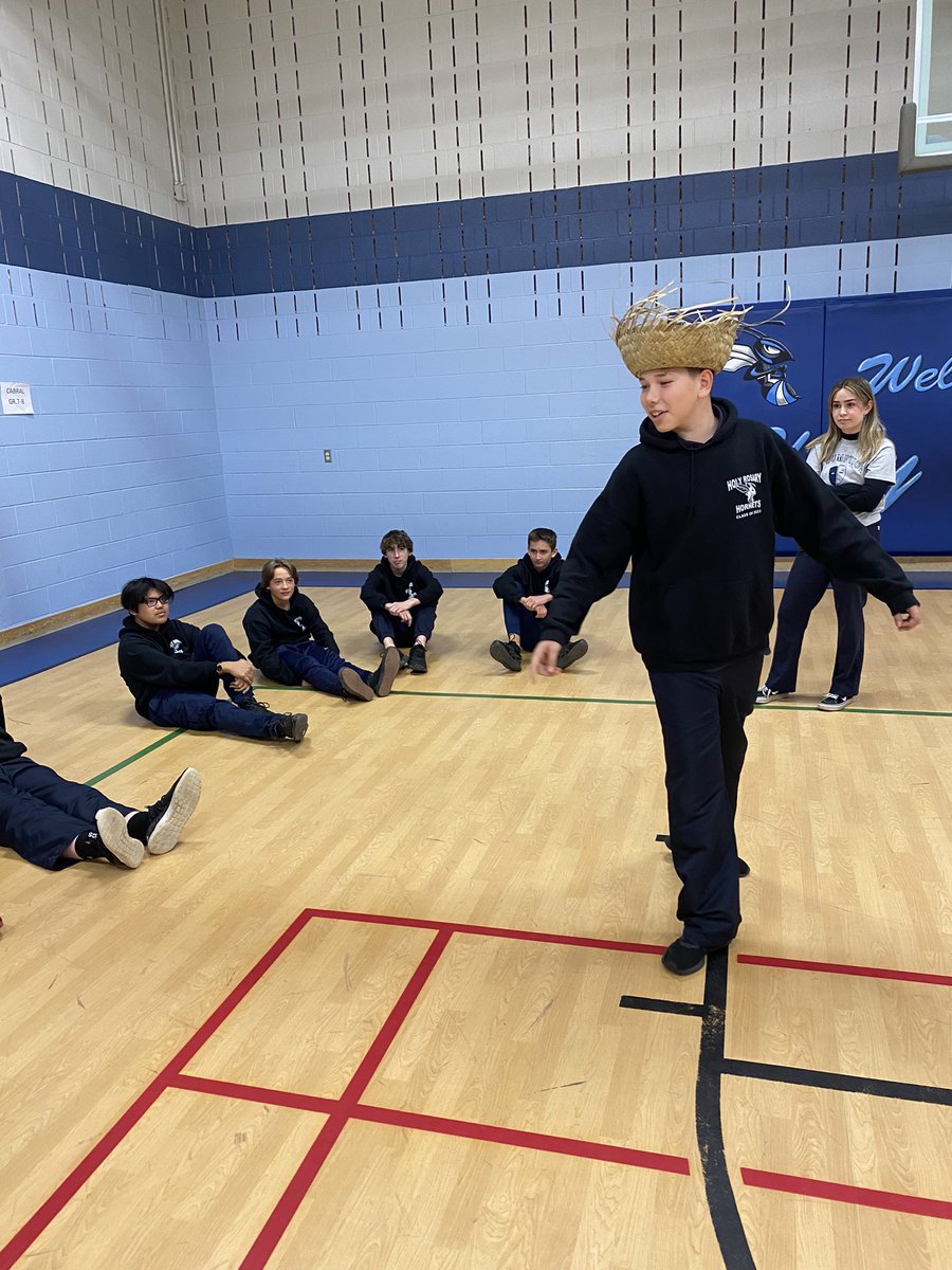 MrsCsGr7s's tweet photo. Thank you @AssumptionHCDSB Drama Dept. for a fun session this morning! 🎭 @HRBurlington https://t.co/rHshGazyec