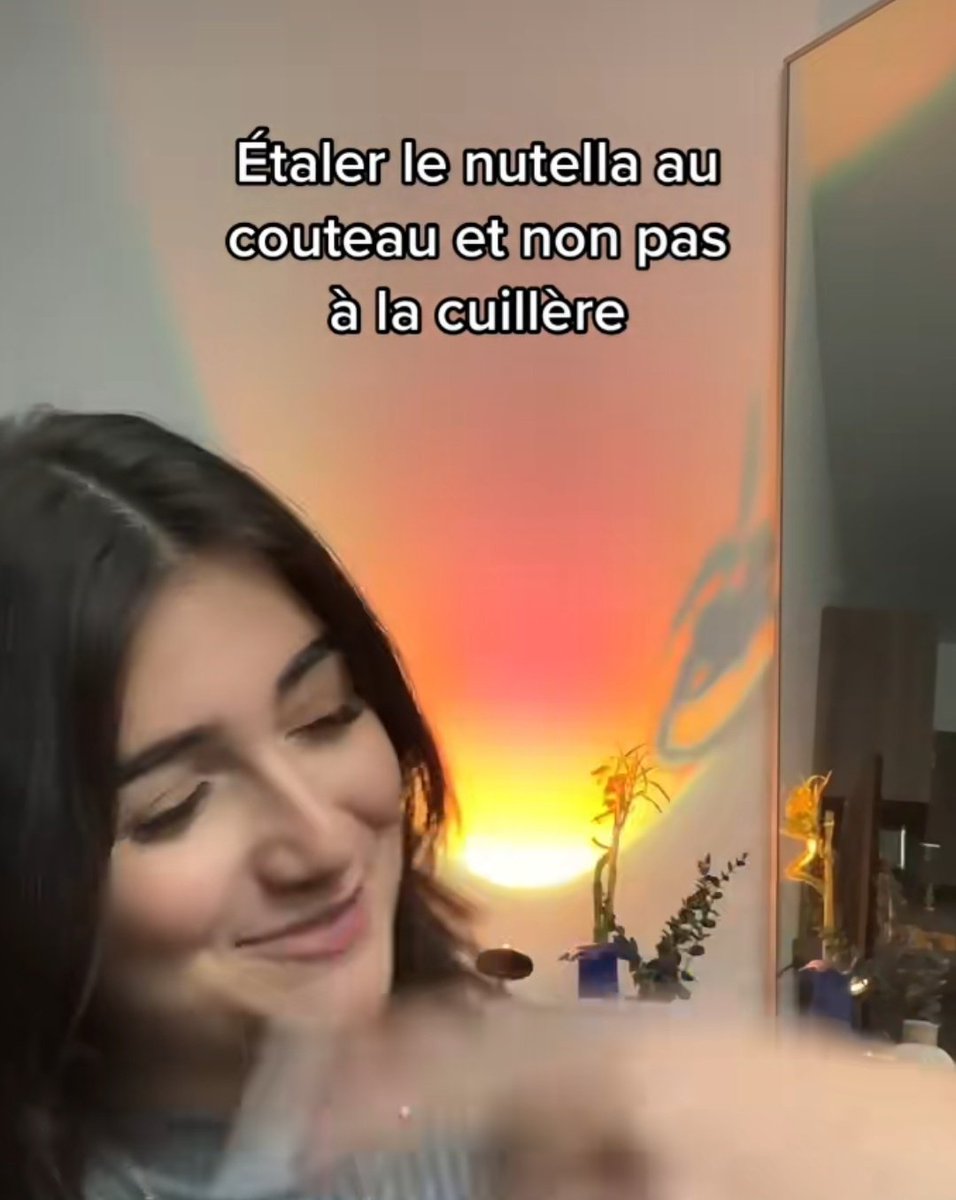 4MatC0's tweet photo. Mais des gens étalent vraiment à la cuillère c pas possible ça https://t.co/4Zuj3vMDFc