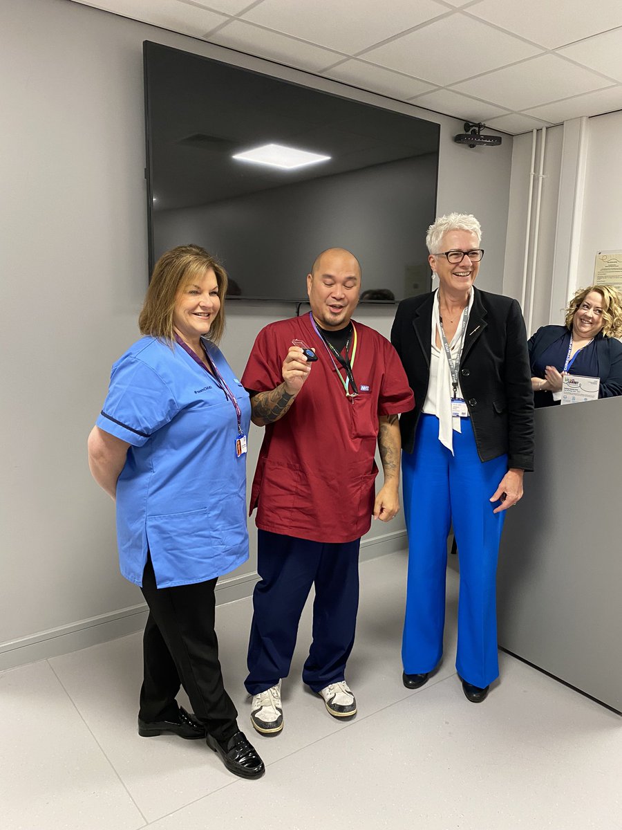 Sarah Maguire (@sarahma81601404) on Twitter photo Alex Amacna receiving CNO HCSW national award. Fantastic achievement for this amazing member of the Critical Care Team at UHMBT. Privileged to be present Alexβ¦so well deserved big shout out to Helen Irving for nomination @bridgetlees1 <a href="/2soprano/">Lynne Wyre RN π»π»π</a> <a href="/UHMBTSurgMatron/">UHMBTSurgicalMatrons</a> <a href="/aaroncumminsNHS/">Aaron Cummins</a> Alex Amacna receiving CNO HCSW national award. Fantastic achievement for this amazing member of the Critical Care Team at UHMBT. Privileged to be present Alexβ¦so well deserved big shout out to Helen Irving for nomination @bridgetlees1 <a href="/2soprano/">Lynne Wyre RN π»π»π</a> <a href="/UHMBTSurgMatron/">UHMBTSurgicalMatrons</a> <a href="/aaroncumminsNHS/">Aaron Cummins</a>