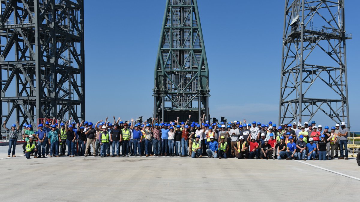 blueorigin's tweet photo. We are thankful for Team Blue and their dedication to building the road to space for the benefit of Earth. 
Join us: https://t.co/ISEBkd8MyK 
#careers #TeamBlue https://t.co/m0V3ivneS8