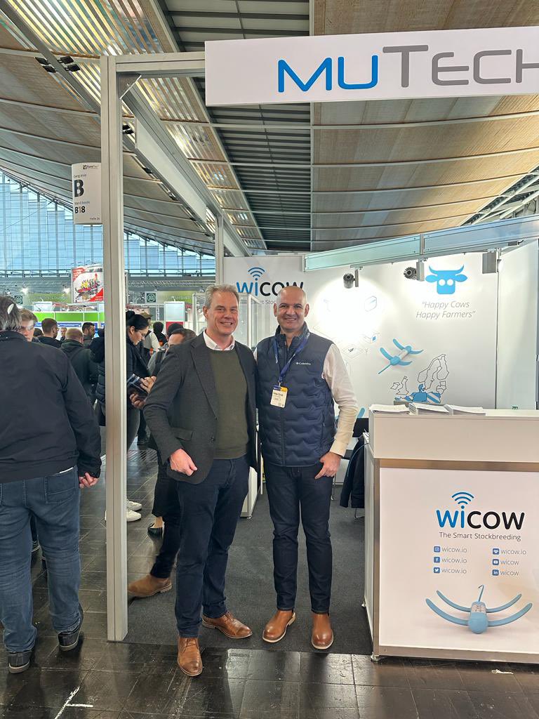 wiCow_io's tweet photo. Thank you Guus Oostveen, for visiting our booth at EuroTier. We hope @CowManager & @wiCow_io will have a common ground to collaborate in the future 🤝
👩🏻🌾💙🐮
#agritech #innovation #wicow #cowmanager #eurotier https://t.co/v23iZOrTw9