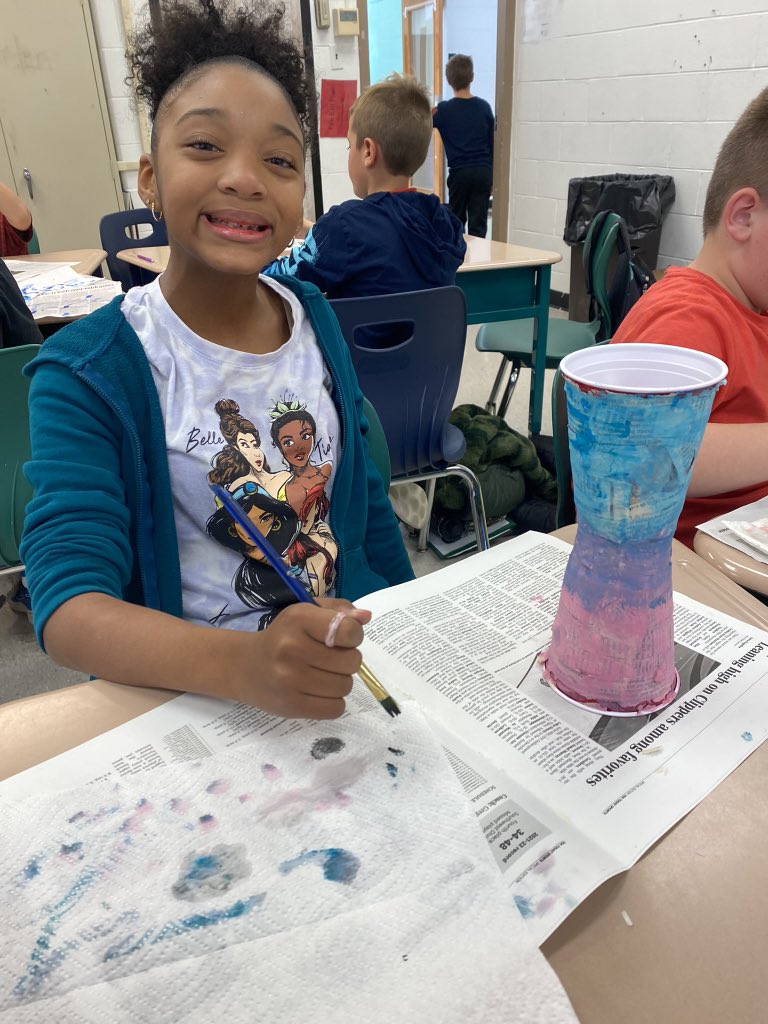 Mrs. Marlow tweet media