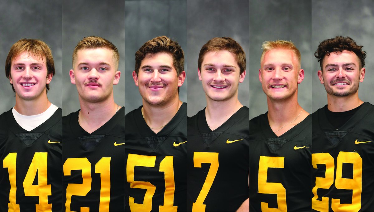 .@GAC_Football lands six on the CSC Academic All-District Team #GoGusties 

Release: athletics.blog.gustavus.edu/2022/11/22/foo…