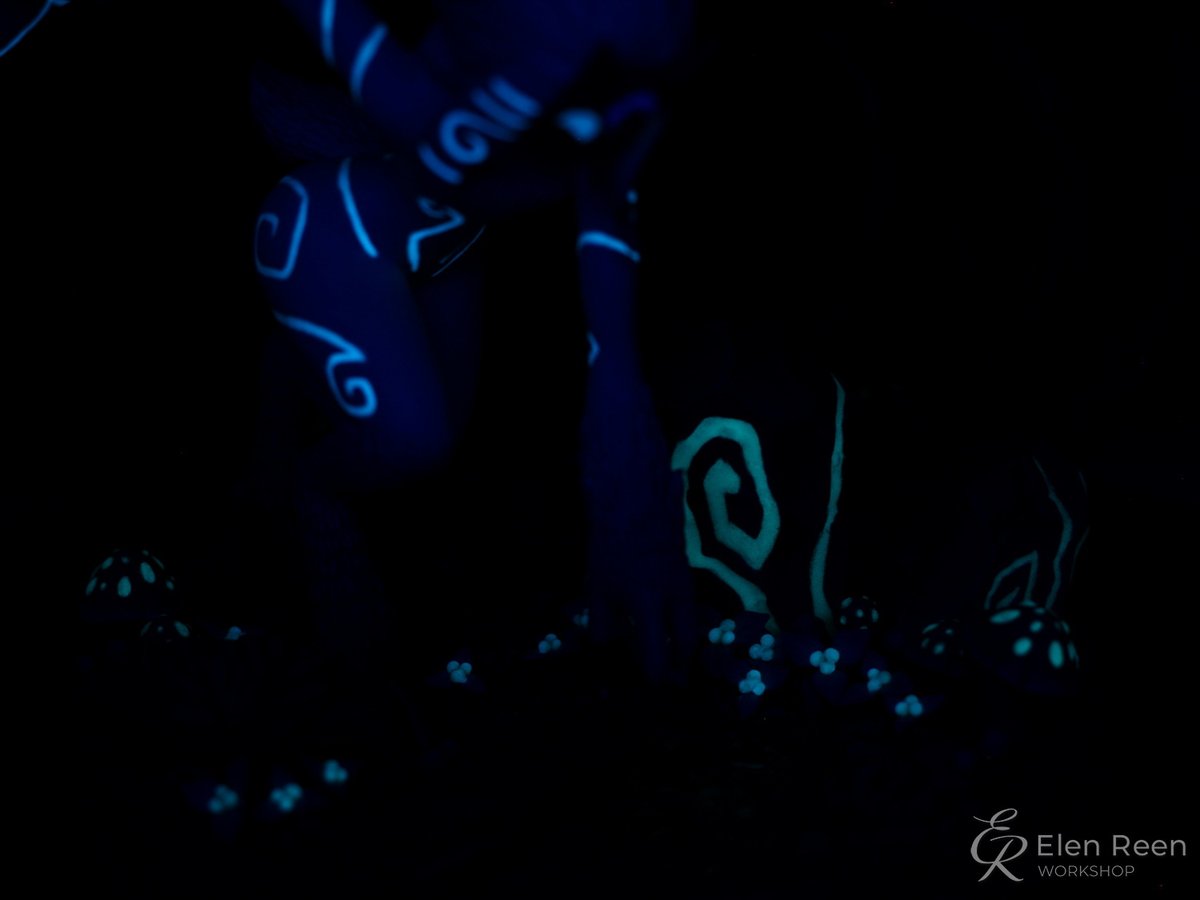 Elen_Reen's tweet photo. Glow in the dark

#Kindred #LeagueOfLegends #ArtofLegends https://t.co/1TgRuWcwdm