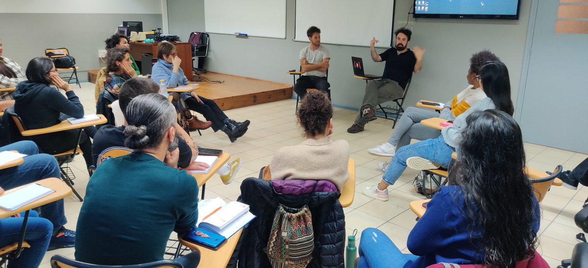 cibeRespect (@ciberespect) on Twitter photo Estos días estamos creando vídeos de realidad virtual con <a href="/BeAnotherLab/">BeAnotherLab</a>
Después los llevaremos a las calles de Galicia para que cualquiera, con un visor, pueda ponerse en la piel de los demás y vivir experiencias que nunca creyó vivir. Así es como se derrumban las barreras. Estos días estamos creando vídeos de realidad virtual con <a href="/BeAnotherLab/">BeAnotherLab</a>
Después los llevaremos a las calles de Galicia para que cualquiera, con un visor, pueda ponerse en la piel de los demás y vivir experiencias que nunca creyó vivir. Así es como se derrumban las barreras.