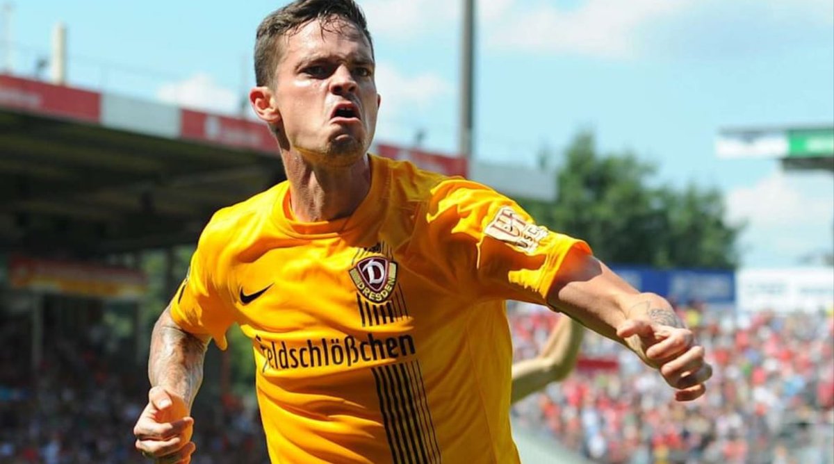FreitalonTour's tweet photo. Die herzlichsten Geburtstagsgrüße gehen heute an den Dennis. Alles Gute und maximale Erfolge 🔥🔥🔥 #sgd1953 #ftlot #dennis #erdmann #unvergessen https://t.co/BKA1RSddTg