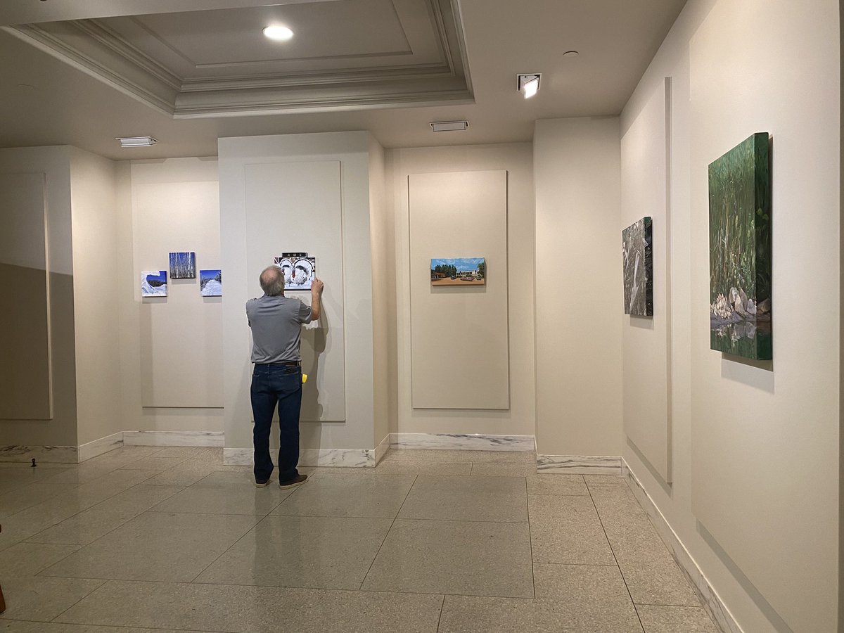 TanaCugnetArt's tweet photo. This is happening! One of the last paintings being hung at the Cumberland Gallery at the Sask Legislative Building!
Art Reception open to public Nov.28 4pm - 6pm
#saskatchewan #art #saskart #artist #prairieart #AgArt https://t.co/MnMesY36M2