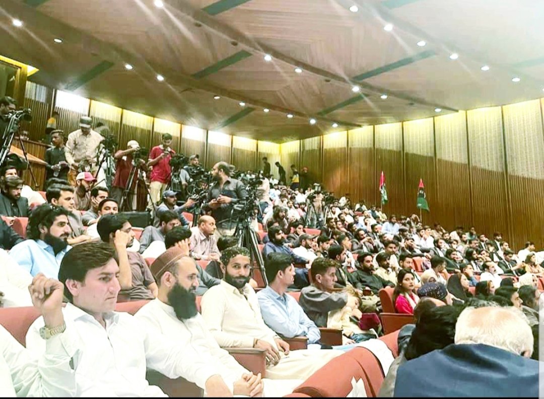 PSF Sindh celebrating 55th Foundation Day of PPP at packed auditorium of Arts Council.
#55thFoundationDayByPSF
@SaeedGhani1