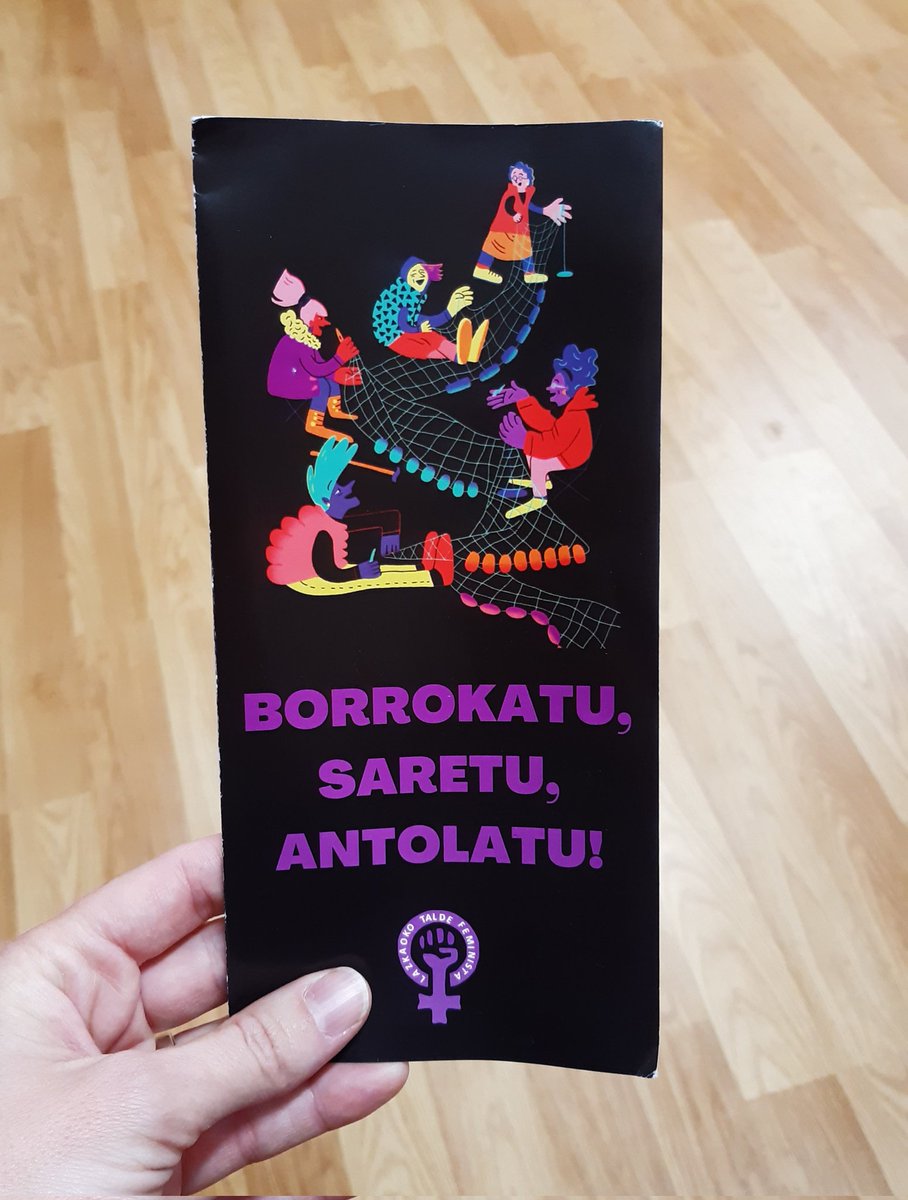 LzkoFeminista's tweet photo. Azaroaren 25aren inguruan antolatzen dugun egitaraua eta irakurketa zabaltzeko, azken urteetan egin izan dugun moduan, aurten ere triptiko banaketa egin dugu. 
Zuen etxeetan eskuragarri izango duzue.
Azaroaren 25ean, zatoz #Lazkao|ko plazara! https://t.co/6H0lxAWXai