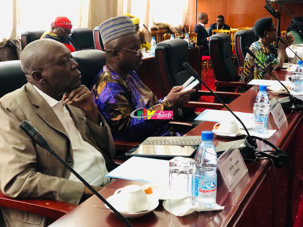 CRTV_web's tweet photo. ...are deliberating on ways to ameliorate the working environment of pressmen. Amongst issues raised by the MPs include;
- Multiple arrest of journalists 
- Late payments of salaries 
- The question of press cards 
- Social security of journalists 
- Late aid to private press https://t.co/m4EBf173ln