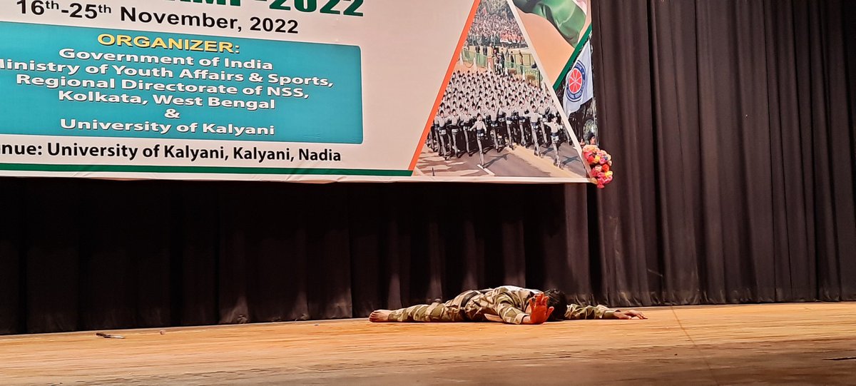 rdnss_kolkata's tweet photo. East Zone Pre Republic Day Parade Camp 2022 cultural selection session at Kalyani University in presence of central selection team @YASMinistry @ianuragthakur @_NSSIndia @NisithPramanik @pibyas @pankajsinghips https://t.co/JdjsUnW7K2