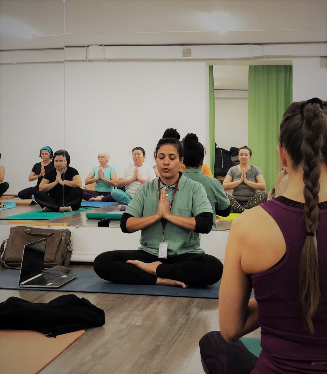 ICCR_Astana's tweet photo. 21 Nov. – 12-13@Series of Yoga Workshops celebrating India@75 by @ICCR_Astana and @kdhamyoga  by Ms. Kannamma Singh for yoga enthusiasts of KOKSHETAU at the Yoga Studio ‘Aura’ conducted with a practice of Pranayama,  lecture on Science of breathing with an interactive Q&amp;A session https://t.co/ReChIXXKFK