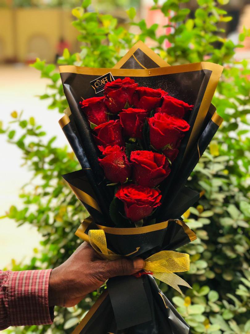 craft_coll's tweet photo. بمناسبة فوز الأخضر💚🇸🇦🔥
تخفيض على الورد من 1500 لي 1000 بس😎

اطلب وحصل الكمية🔥

WhatsApp: 0916252731 https://t.co/rzGngXc7LI