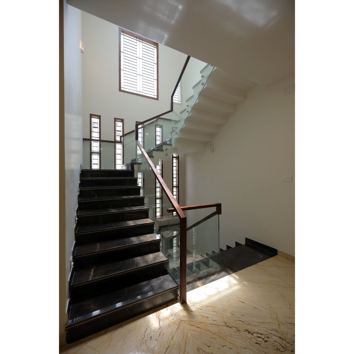 Recently completed Residential project.
instagram.com/gds_g.design.s…

#gdesignstudio #gabrieldesignstudio #coimbatorearchitects #interior #interiordesign #contemproraryinterior #residence #gdshomes