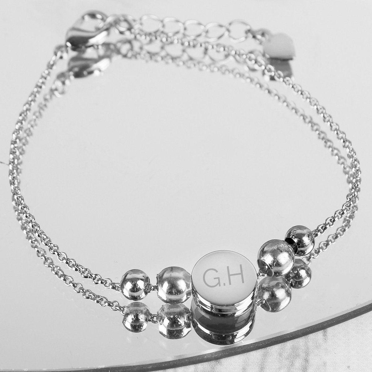 giftoriginalcom's tweet photo. Personalised Silver Plated Initials Disc Bracelet #lovefriendship #women #giftforher #keepsakegift #timeslessgift #personalisedmessage #discbracelet https://t.co/Mue5AHiKbQ https://t.co/wj3AMfOP2n