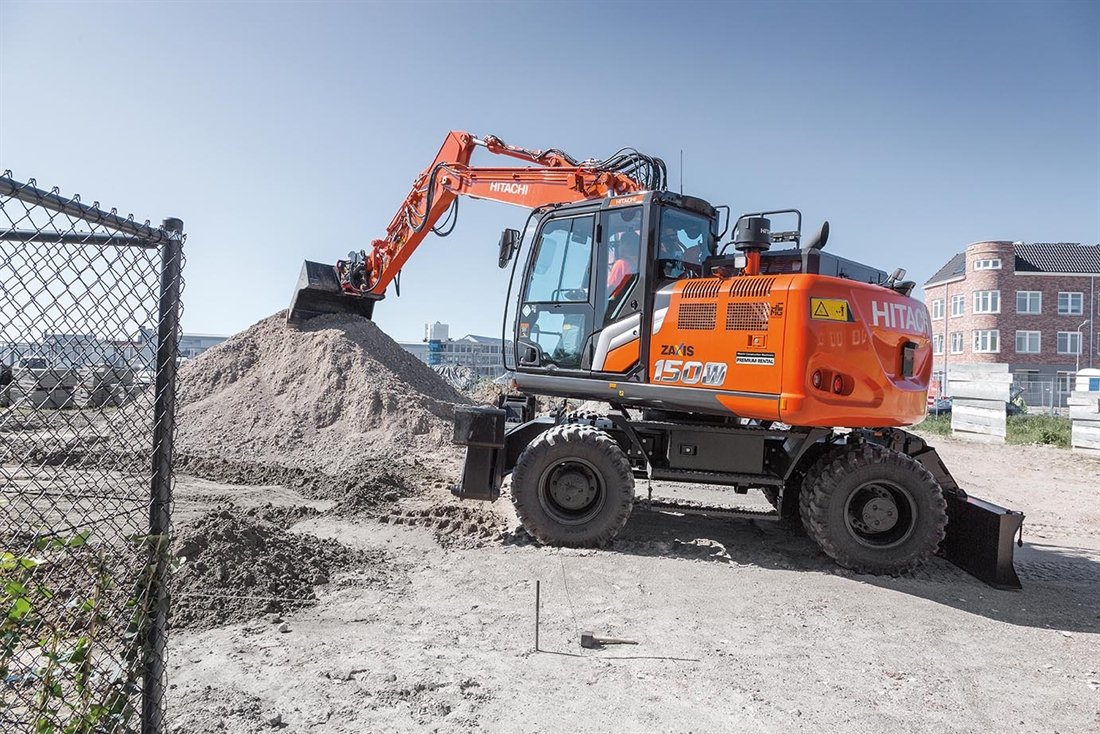 EarthmoversMag's tweet photo. Hitachi reveals new 15.3-tonne ZX150W-7 wheeled excavator.
Read story ⬇️
https://t.co/R1psRQNPER
-----
#earthmoversmagazine #hitachi #hcee #digger #excavator #plant #heavymachinery #construction https://t.co/8YJm6H9KWU