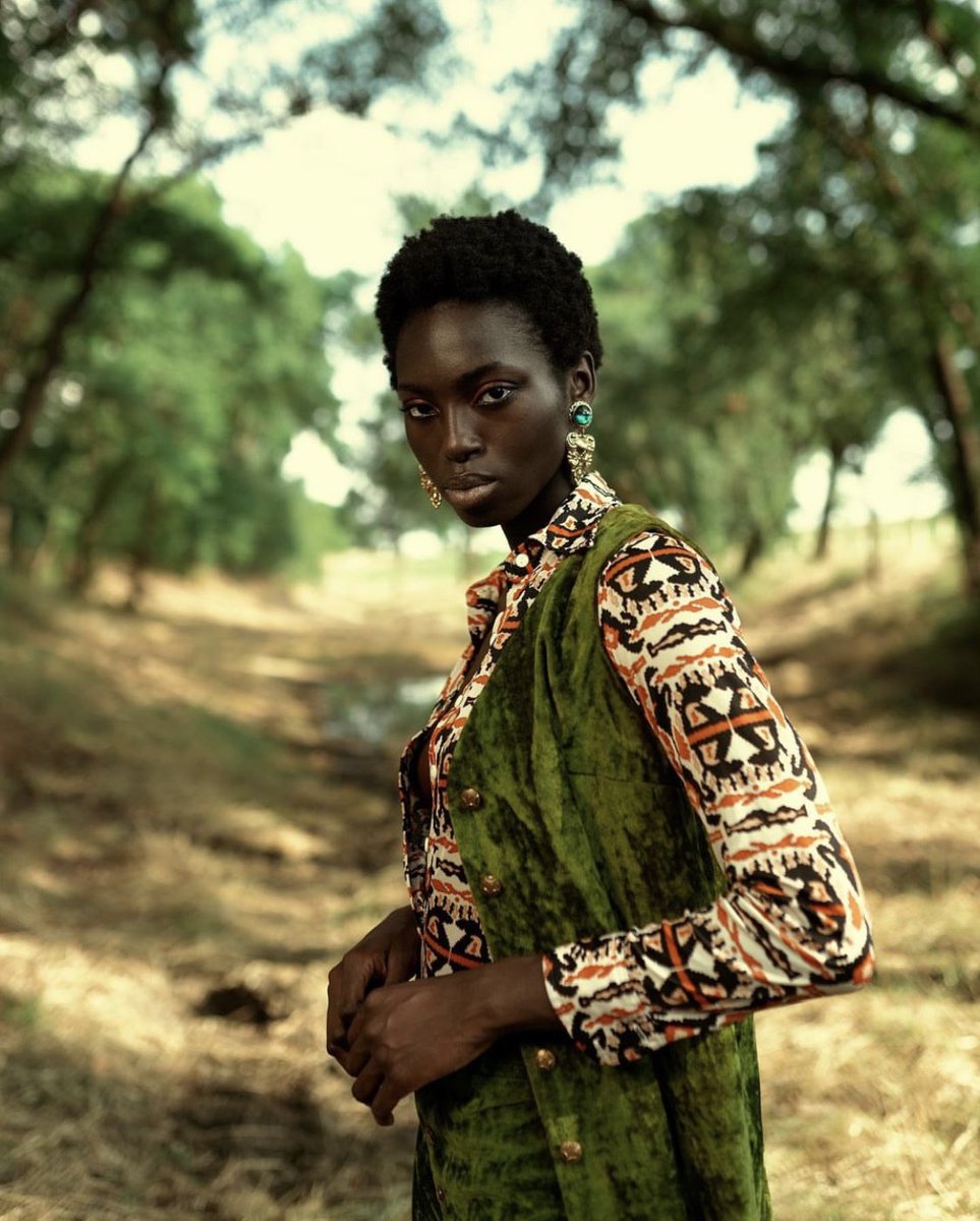 kengadigital's tweet photo. Taking up space where we belong 💚

@obidinzeribe 23 year-old Nigerian engineer turned  fashion &amp; portrait photographer, currently based in LA. Obidi’s work has a story to tell for each image he takes. His vibrant style of shooting is hard to miss. 
#ArtistRepost https://t.co/7oibTpu8rr