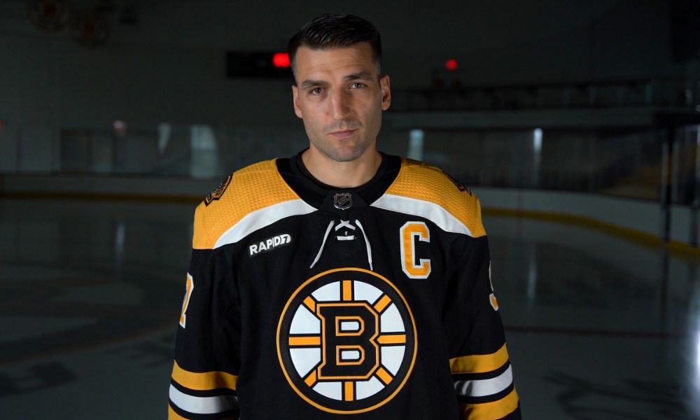 mjsharkey's tweet photo. Can't be overstated what a bonkers start to the season this @NHLBruins  team is having. The 17-2 start is one thing, but it's the point differential that is eye-popping. League-leading 80 GF AND league-best 40 GA in 19 games. These are some baaaad dudes. https://t.co/WCrYIqWVoB