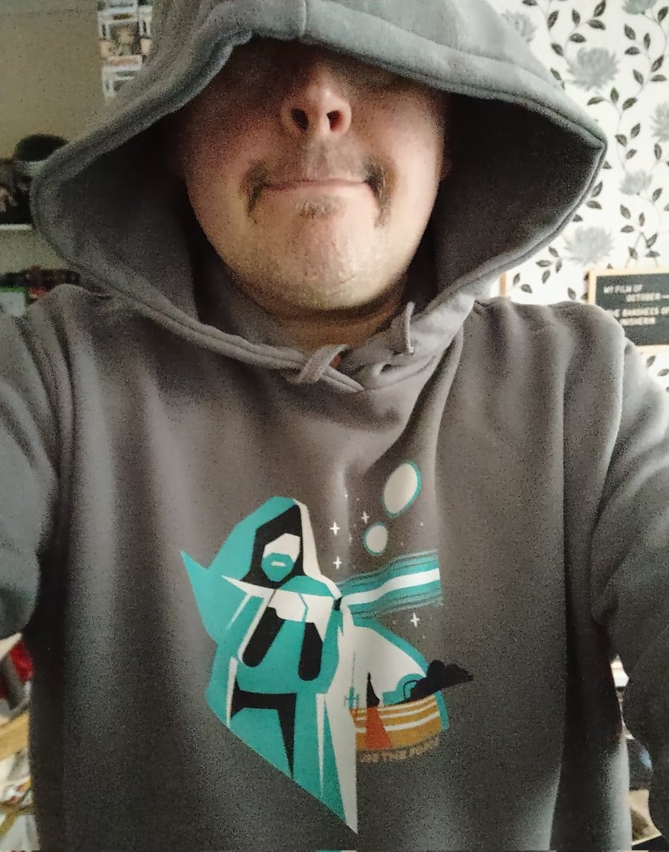 _ObiMoo's tweet photo. @Ali_the_geek @mikeycubed @barontedbear @JHOLLAND15 @Hall_Business @JamesGane @Bill626 @JoePineapples75 @Pablo_Tiley @papastoo81 @Chewymon @RedAndBlueDave @JayLews_ @Sp0rtz_Fan @barrakuda303 @s77tux @SamboMoron @WAR3782 @todderov28 @MartinColeman3 @thewoodyatt @_spooky_sj @RedBezzle @darkbreed @KinzaLeah @FoxySnob @javier078 @Craig_Thurlow @The_4KChef @GoonerArmstrong @martinthegeek @vodaka_orange @bluemoonmini @DigitalSuicide5 @jamza32 @deadgoodtees @DCKnight78 @VintageGt @diddyking1 @MorphicFields @bobafettatemytv @RhodW @goatbhoy @drlwells @Santoka @thatgemmap @caz_artwork new hoodie has a suitably comfy hood! #HelloThere #HesMe https://t.co/QhTuLMZlBi