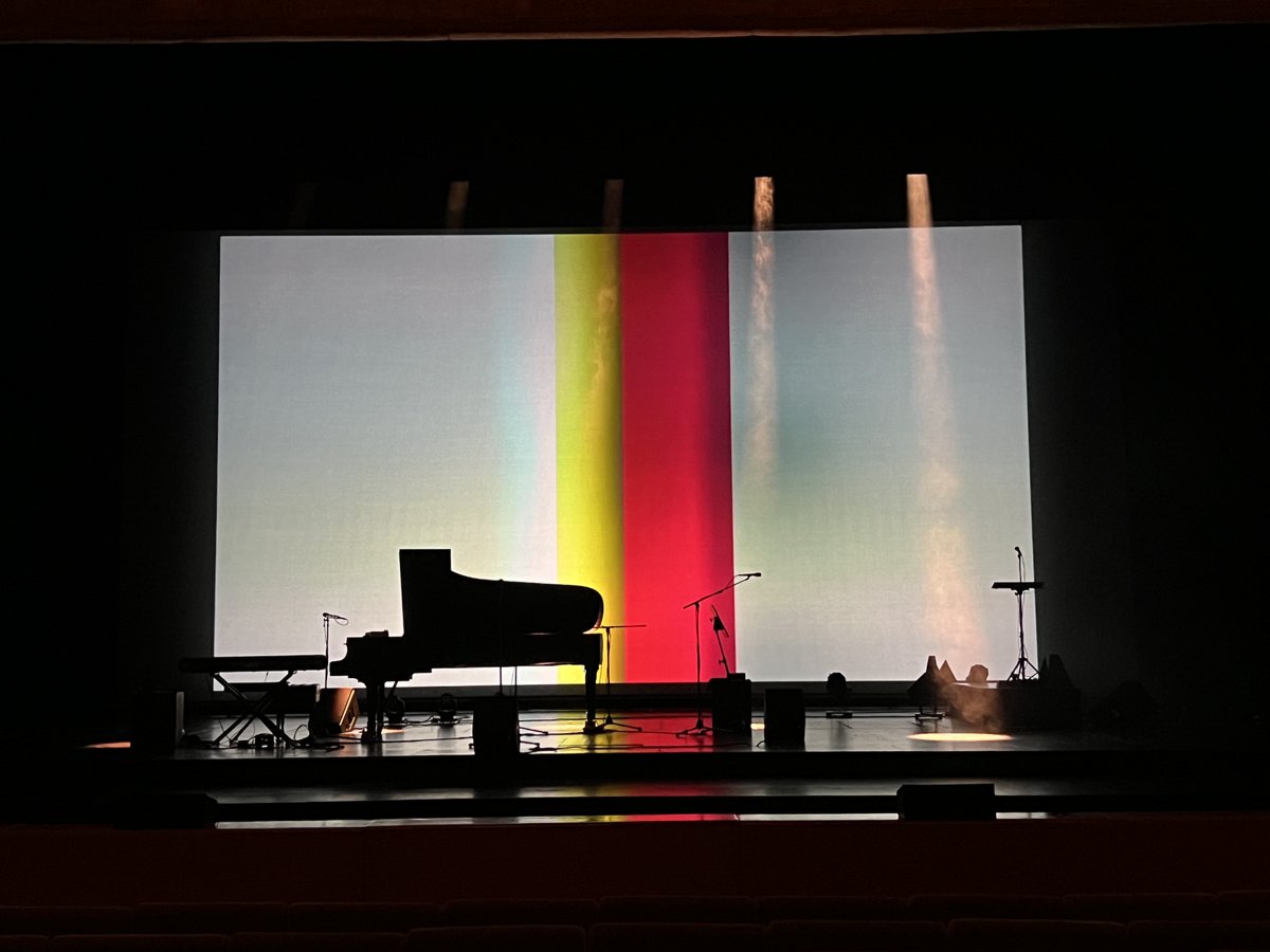 Lisa Gerrard tweet media