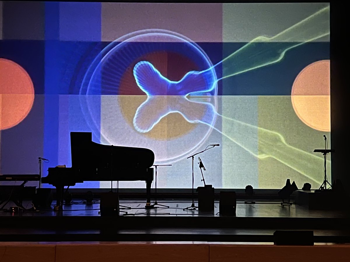 Lisa Gerrard tweet media