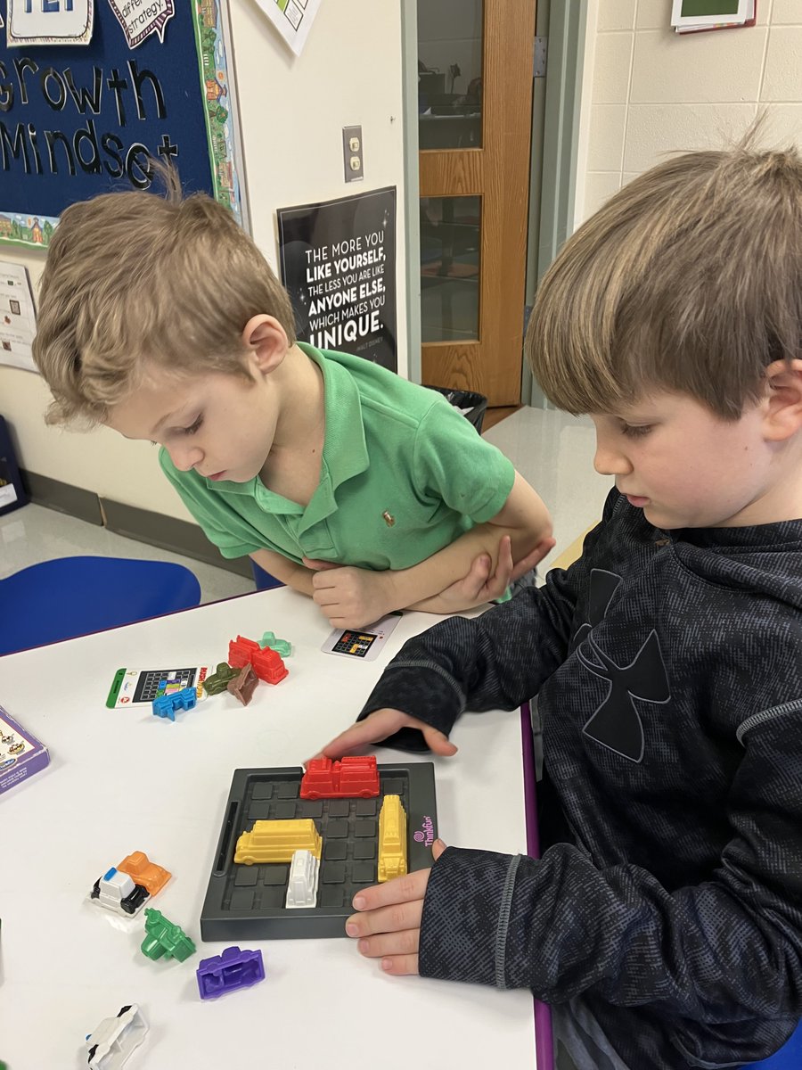 enrichment67's tweet photo. Brain stretching activities during Extended Learning ! #findingjoy67 #LFMoments #cherokeeinspires https://t.co/zZ3P6a7htJ