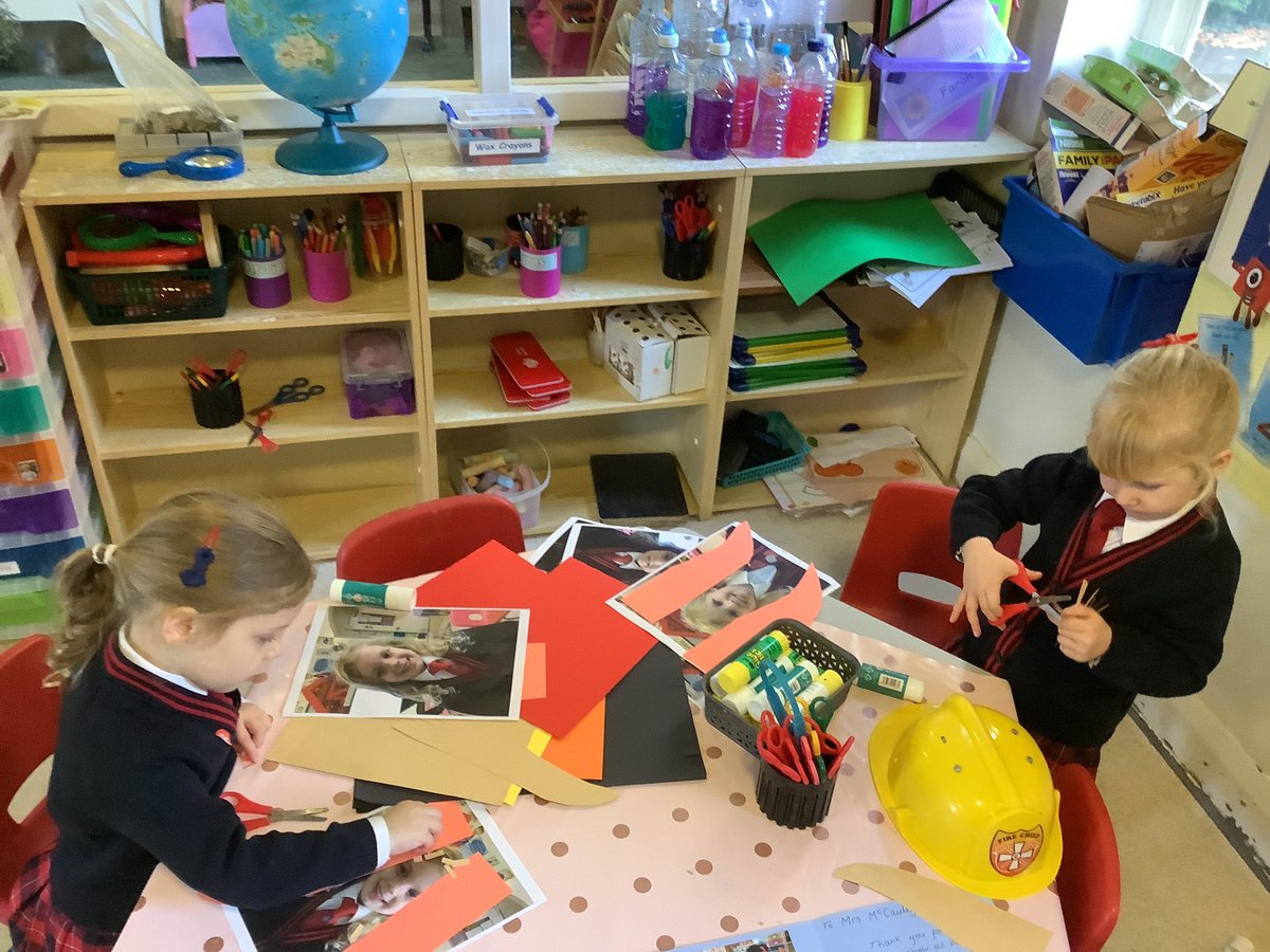 Today the girls have been trying out different occupations &amp; even had a visit to the job centre where they received career advice. Today we have been dentists, hair dressers, builders, mechanics, firefighters, actresses and police detectives 🕵️‍♀️ 👮💃👷‍♀️👩‍⚕️👩🏼‍🔧💇‍♀️🦷