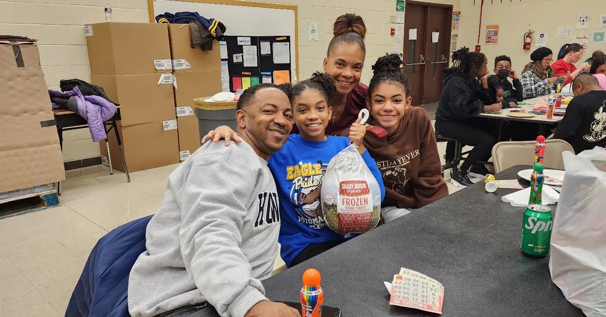 PLES_EAGLES tweet media