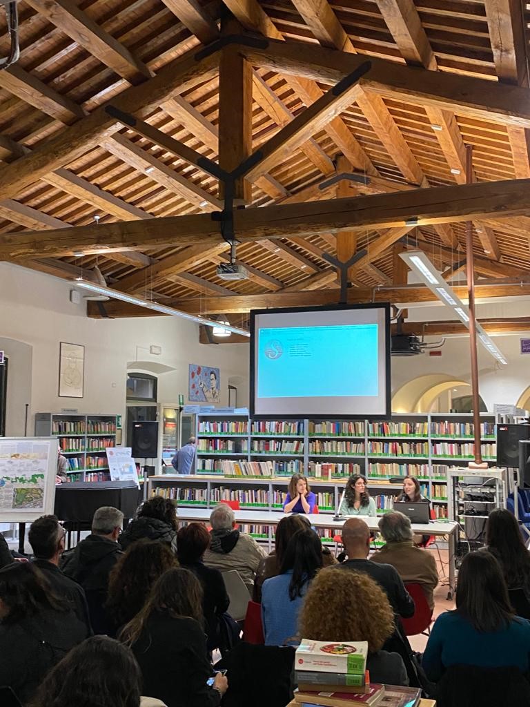 MasterCult_Patr's tweet photo. La scorsa settimana è stata ricca di emozioni per i nostri studenti della prima annualità, il 18/11/2022 infatti presso la Vaccheria Nardi hanno presentato i loro lavori sul Casale della Cervelletta, prodotti nell'ambito del Laboratorio di Progettazione del Master. https://t.co/IBTijodgVF