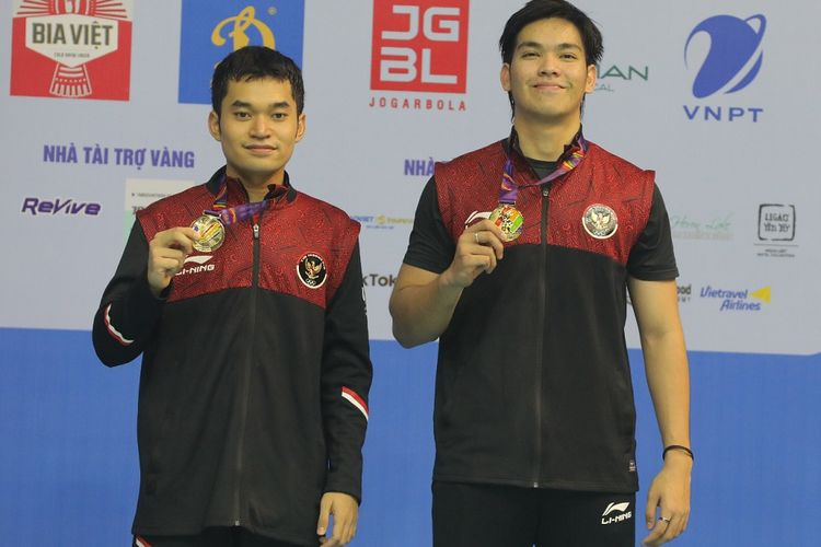 BadmintonLive1's tweet photo. RAPOT "LEO/DANIEL" DI 2022

#AE2022 [QF]
#SO2022 [QF]
#KO2022 [R16]
#KM2022 [R32]
#SG2022 [JUARA]
#IM2022 [R16]
#IO2022 [R16]
#SO2022 [JUARA]
#JO2022 [R16]
#DO2022 [QF]
#FO2022 [R16]
#HO2022 [R16]

31 MATCH
2O WIN
11 LOSE
WIN RATE : 65%

SEMANGAT THE BABBIES!!! https://t.co/XycWAIta1g